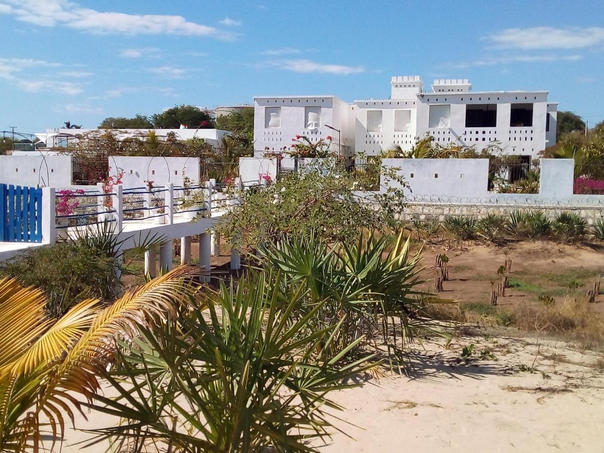 Cytyz Appart Hotel Mahajanga Exteriör bild
