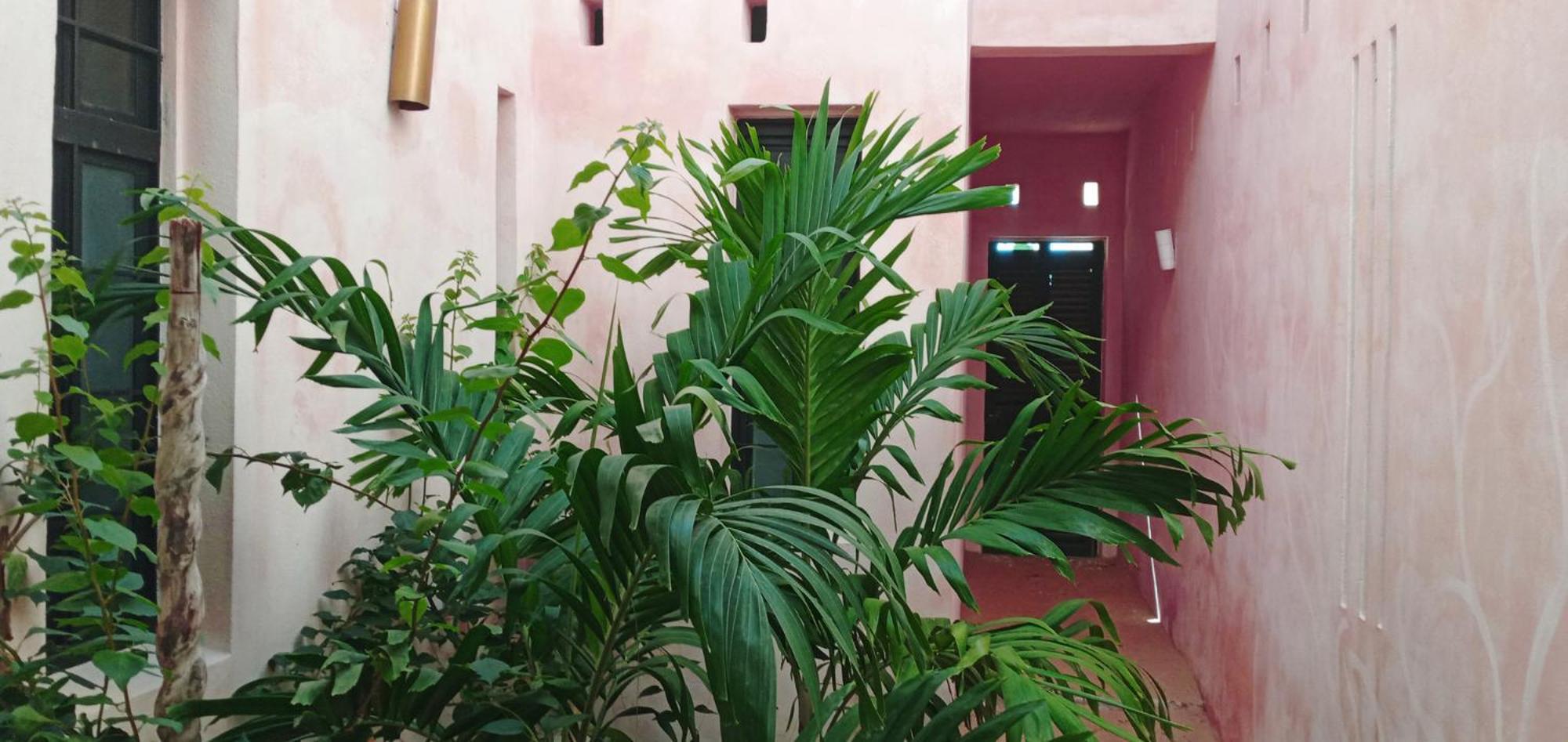 Cytyz Appart Hotel Mahajanga Exteriör bild